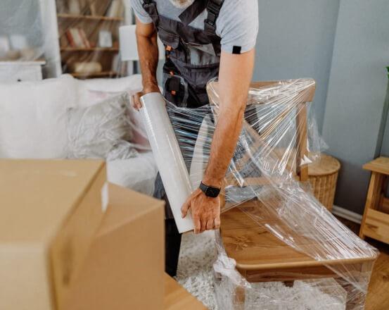 you can easily access your items in our packing and storage facilities during regular business hours